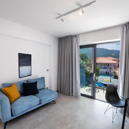 Azul Nydri (Lefkada)